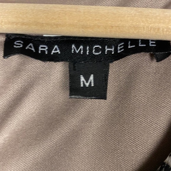 Sara Michelle Floral Paisley Pleated Metallic Accent Tie Sleeve Keyhole Blouse - Picture 5 of 7